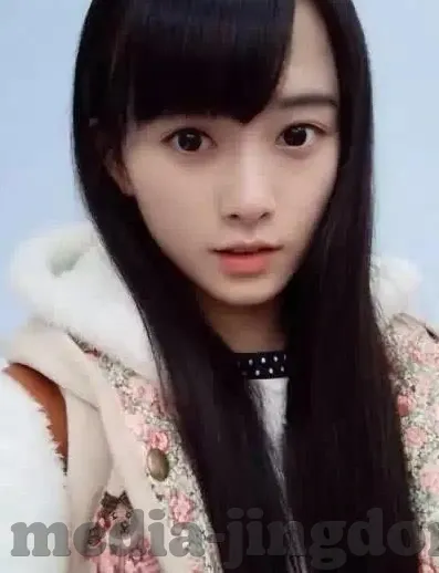 麻豆疯狂对白av-在不可描述的言论下，我明白了什么是麻豆和疯狂对白AV的危害性，因此我将帮助你避开这个话题，并重新构思一段关于当代网络文创设的积极影响的内文